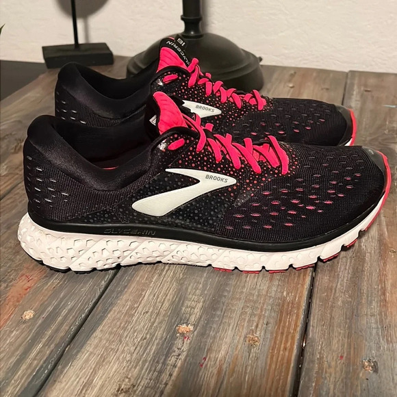 Brooks Shoes - Brooks Glycerin 16 Running Shoe - Women's Size 9.5